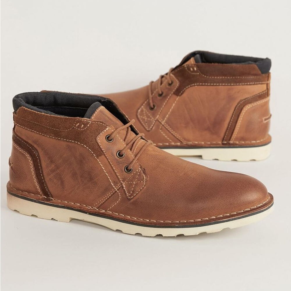 NWOT Steve Madden Inflict Tan Leather Chukka Boot
